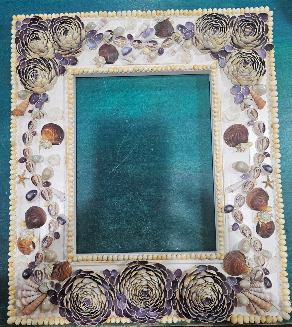 Vintage Shell Floral Frame – 16.75" x 14.25", 8" x 10" Inner Opening